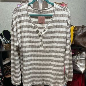 Gray and White ultra Soft Lightweight Sweater
